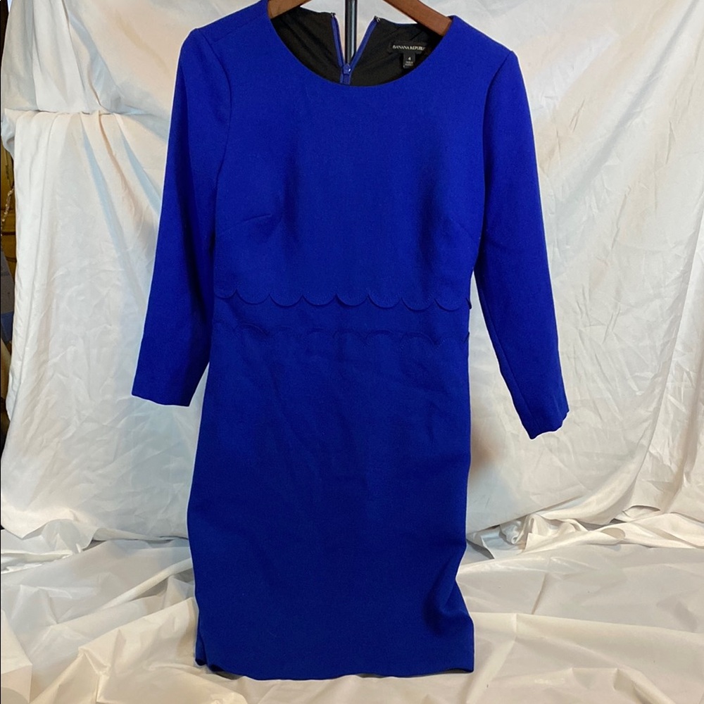 Banana Republic Blue Sheath Dress 3/4 Sleeve Crew Neck